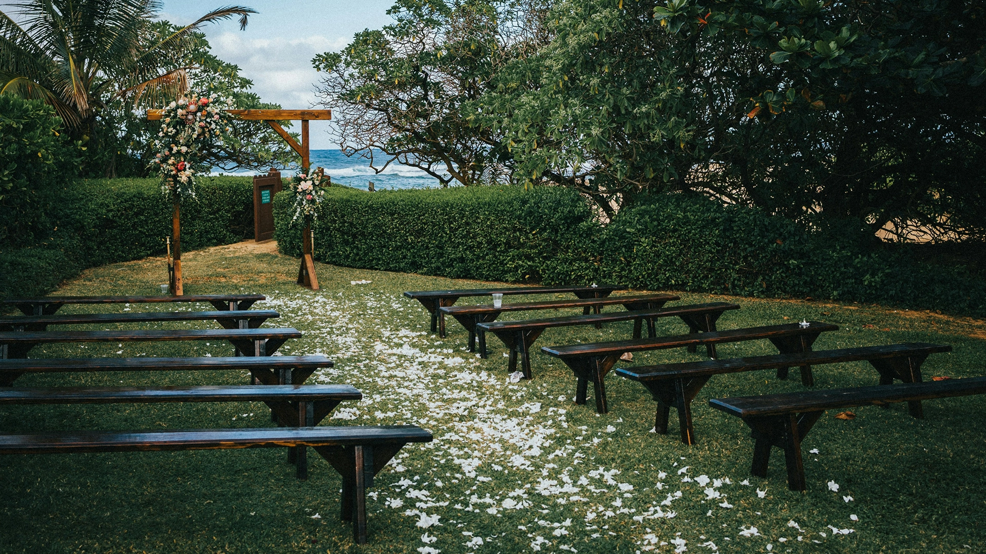 5 Things to Consider Before Planning an Outdoor Wedding